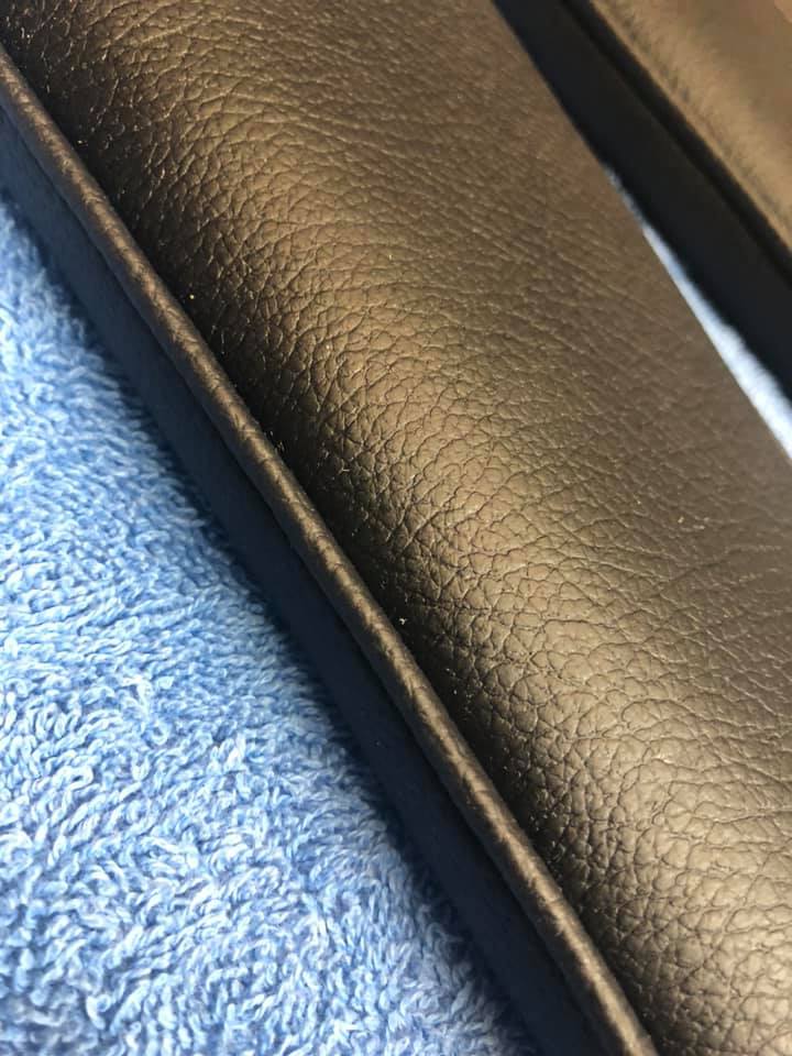 Arm rest detail